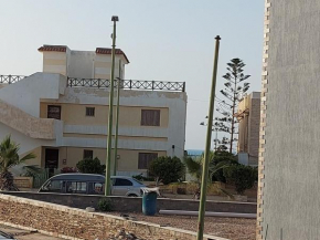 شاليه جديد ارضى ٣ نوم ٣ حمام تانى صف ع البحر اللوتس الساحل الشمالى